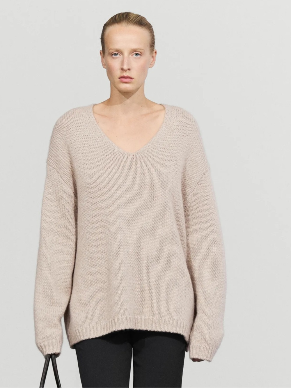 Massimo Dutti / Made in Italy Charcoal Grey Metallic V-Neck Knit Sweater Sz. M